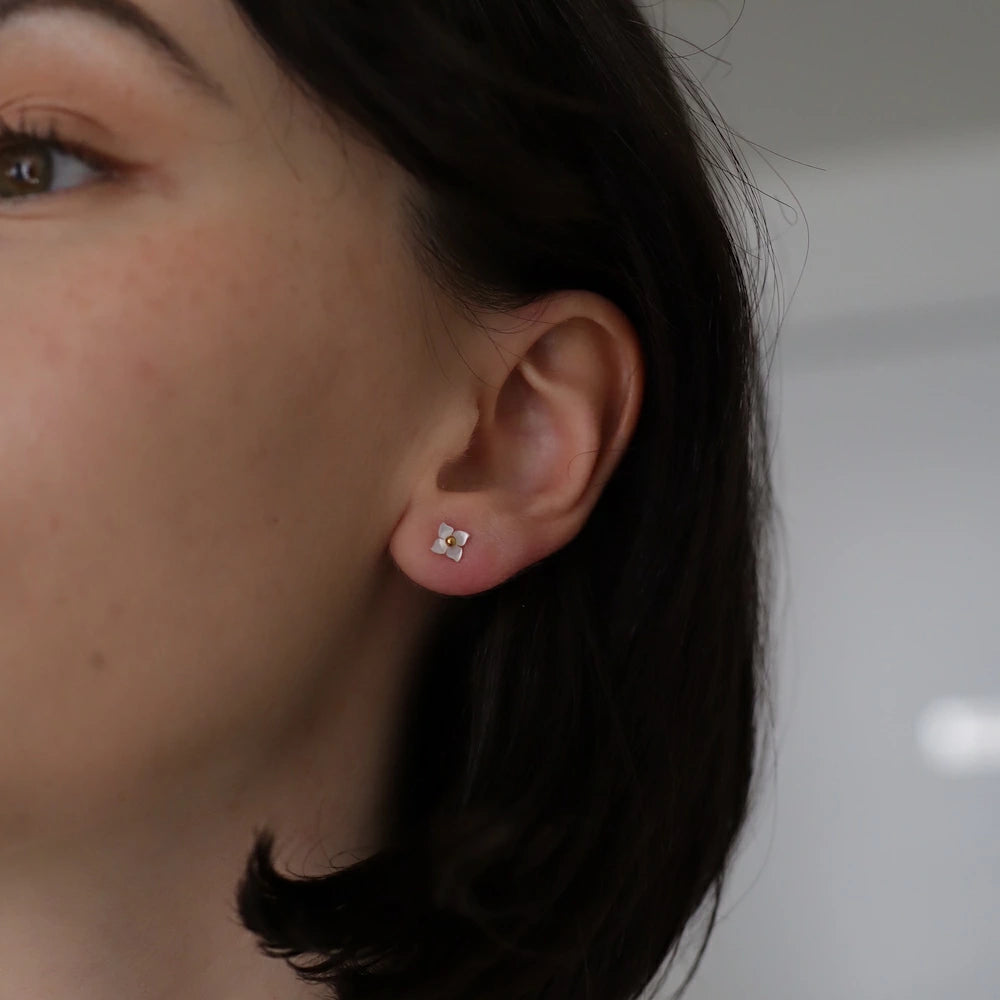P428 stainless 2way minimum flower pierce