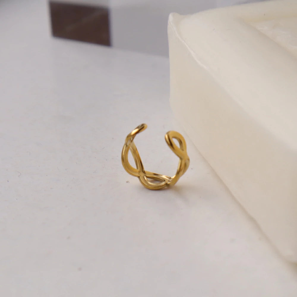 C041 stainless cross line ear cuff