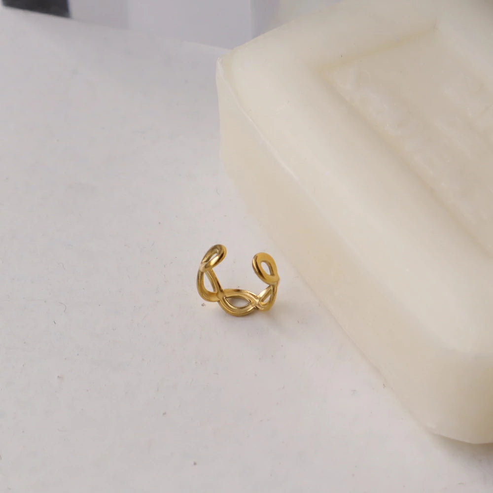 C041 stainless cross line ear cuff