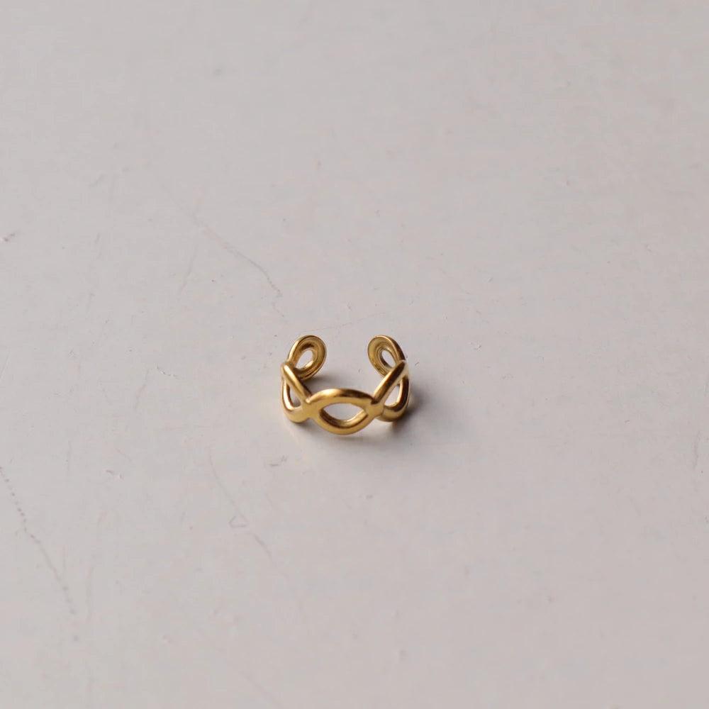 C041 stainless cross line ear cuff