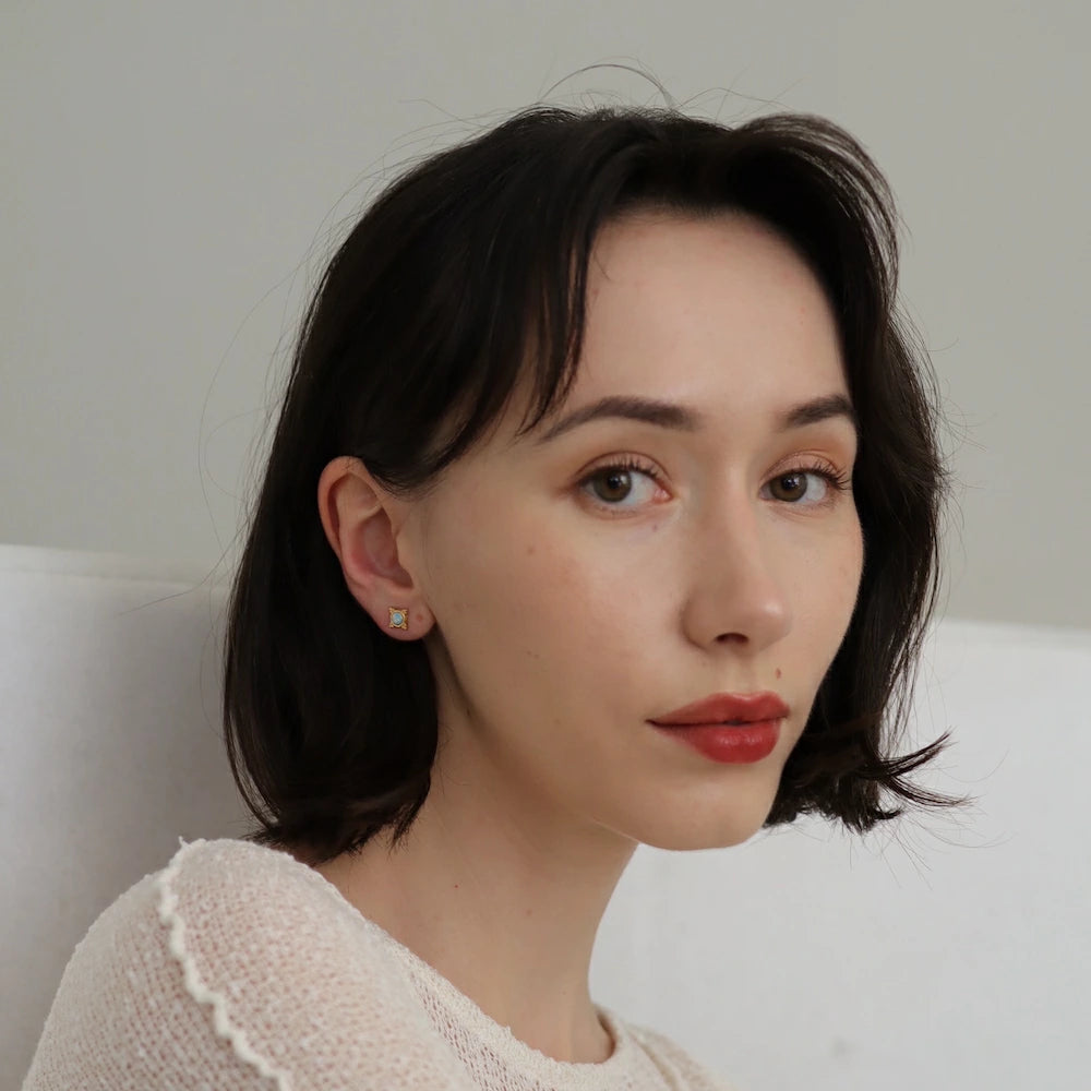 P433 stainless opal unique pierce