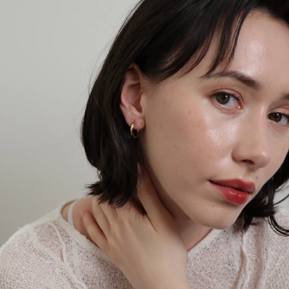 P438 stainless bi-color twist hoop pierce