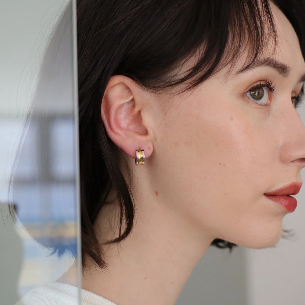P439 stainless bi-color wide hoop pierce