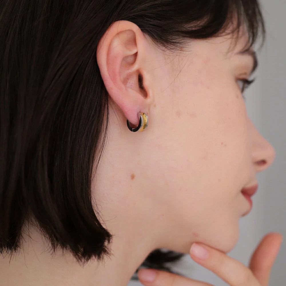 P439 stainless bi-color wide hoop pierce