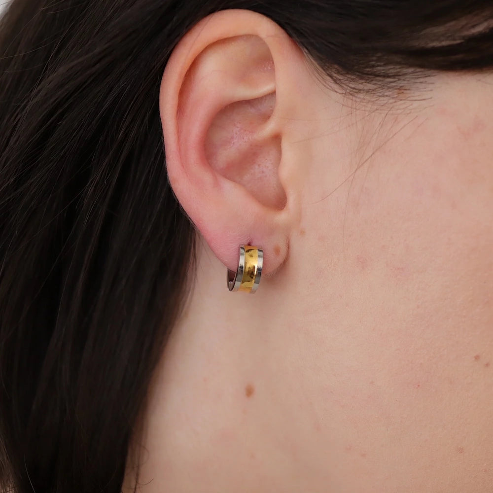 P439 stainless bi-color wide hoop pierce