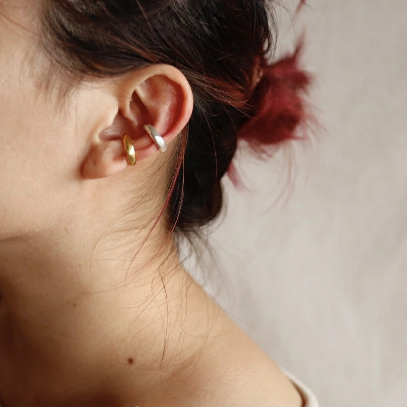 C037 silver925 matte earcuff
