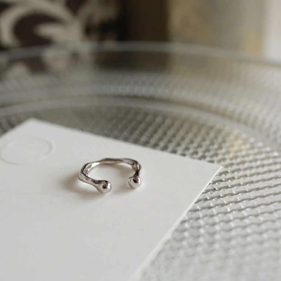 C002 silver925 pinch earcuff