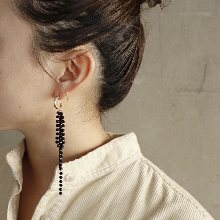 P104 asymmetry beads long pierce
