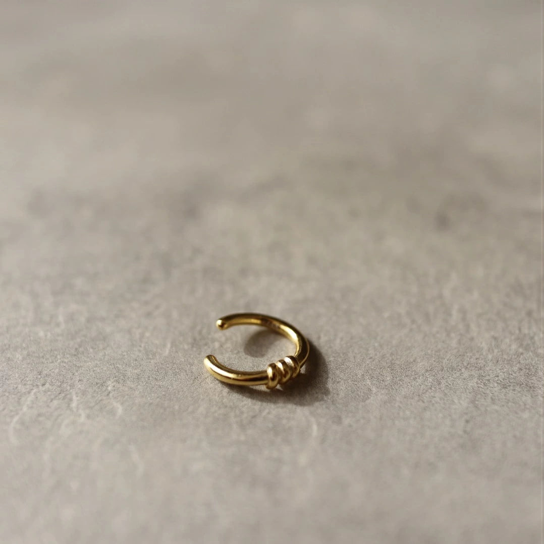 C053 silver925 knot earcuff