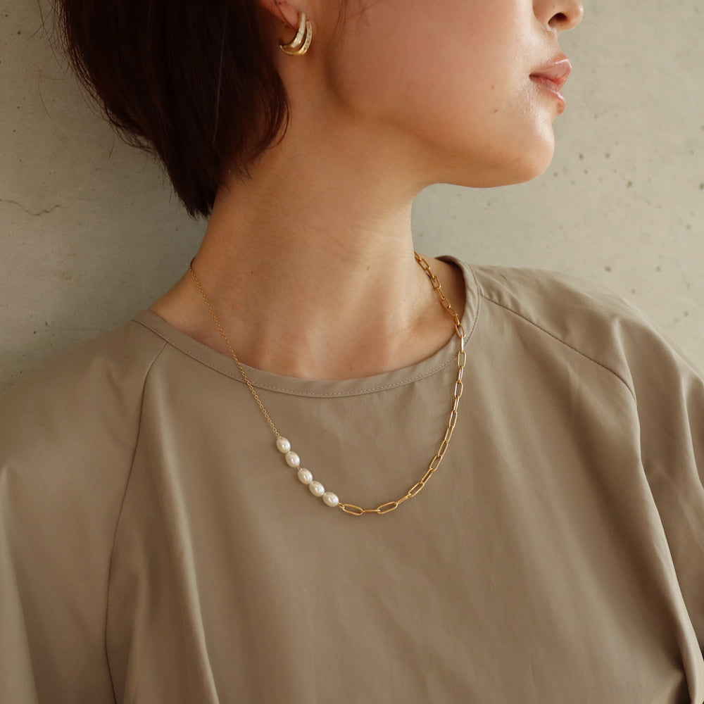 N145 stainless half pearl necklace