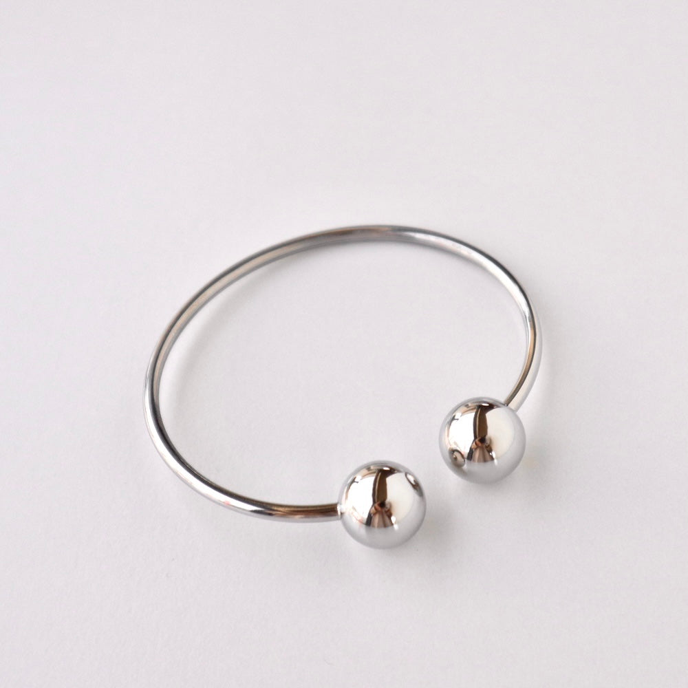 N154 stainless ball bangle