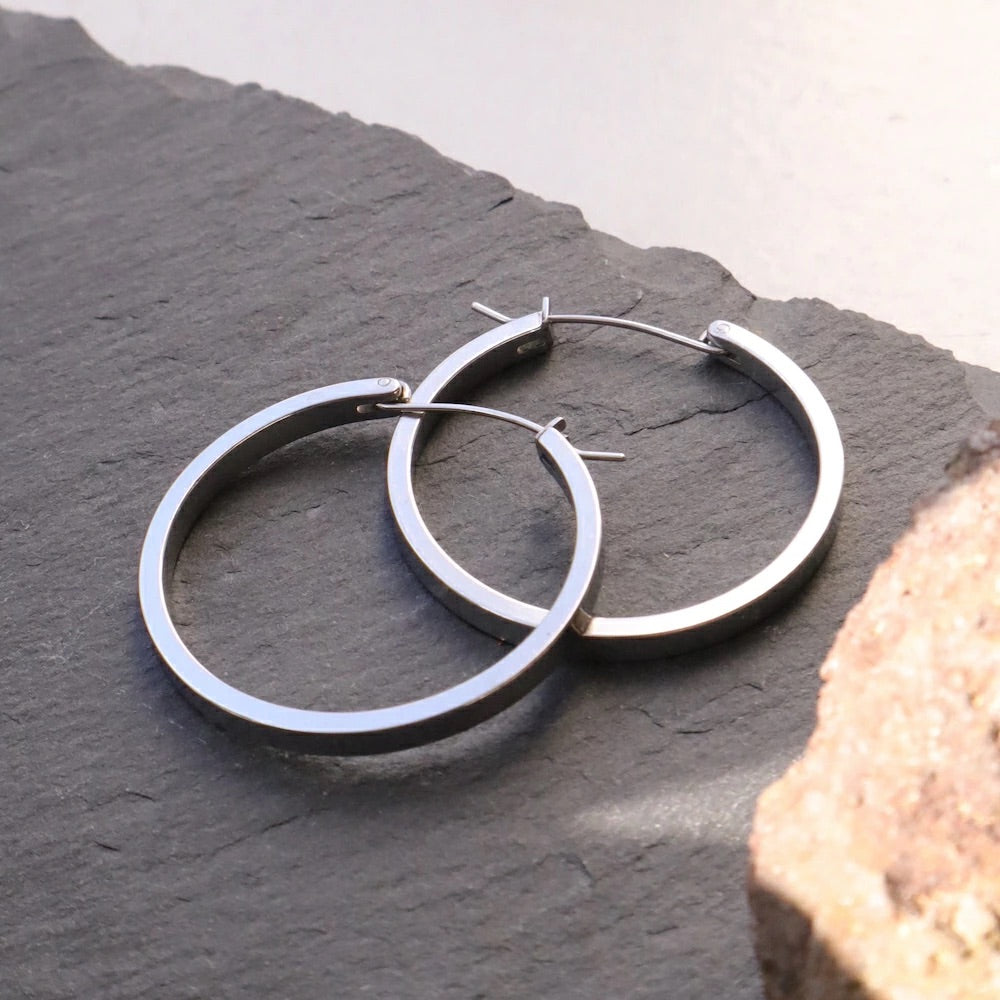 P292 stainless oversized hoop pierce