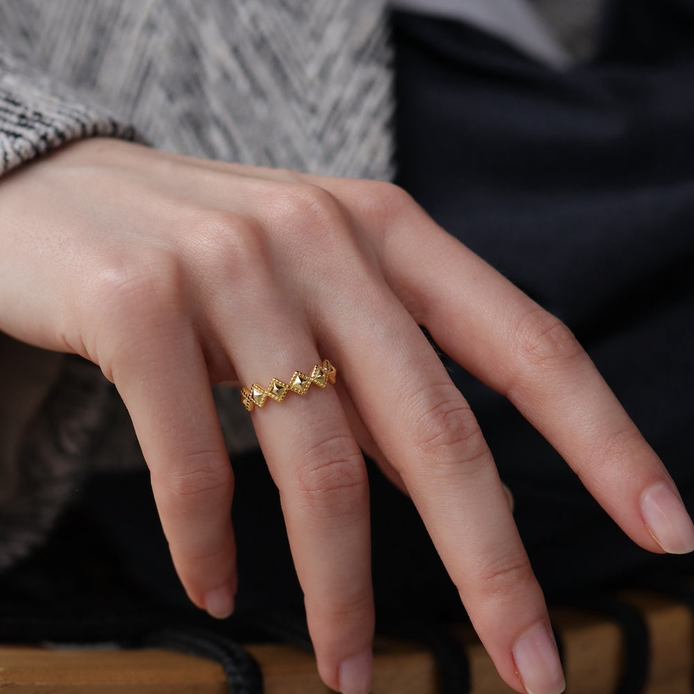R080 silver925 diamond shaped ring