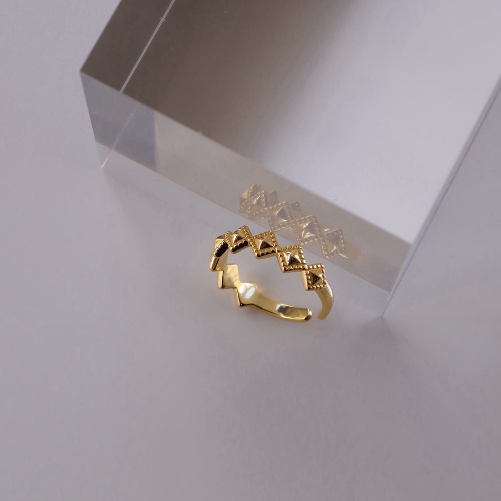 R080 silver925 diamond shaped ring