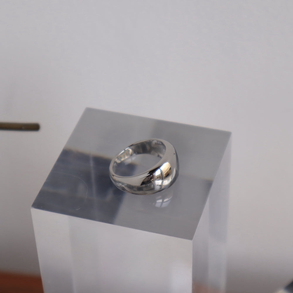 R017 stainless plump oversized ring