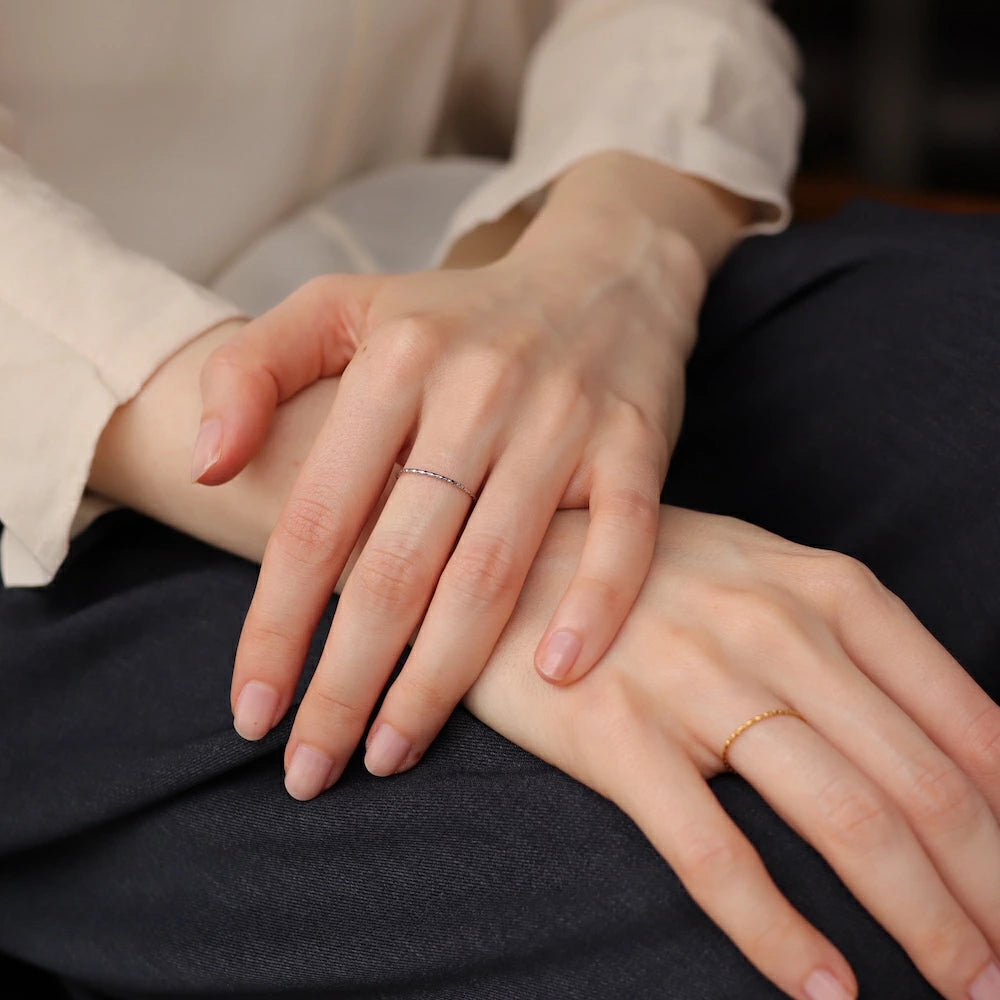 R075 stainless simple delicate ring