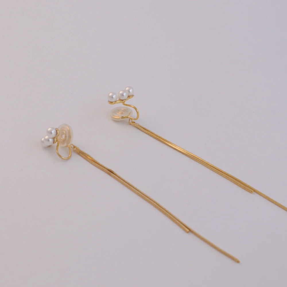 P451 three strand pearl long pierce / earring