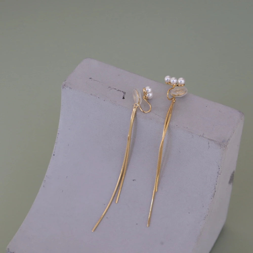 P451 three strand pearl long pierce / earring