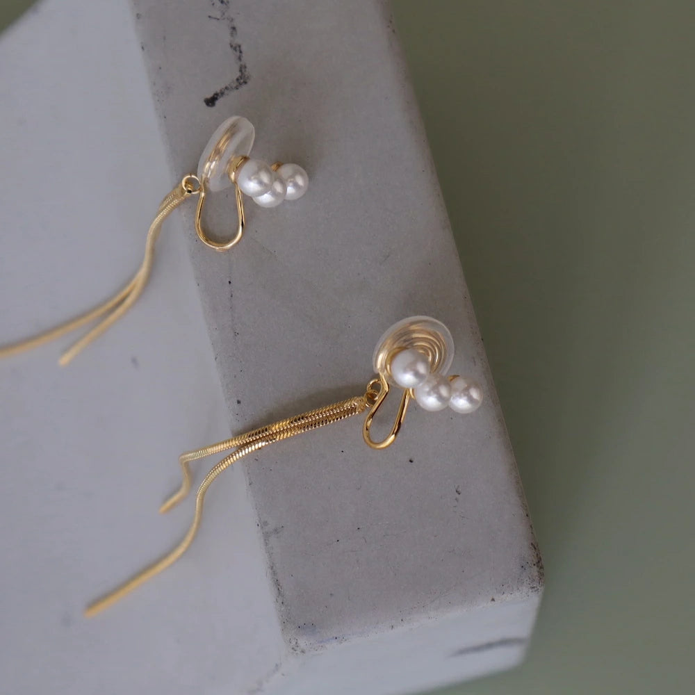 P451 three strand pearl long pierce / earring