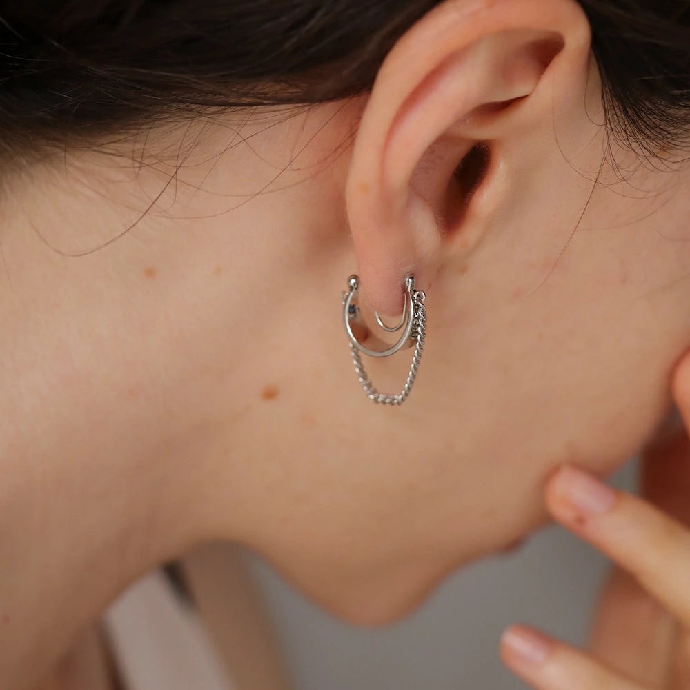 P452 simple chain ring earring