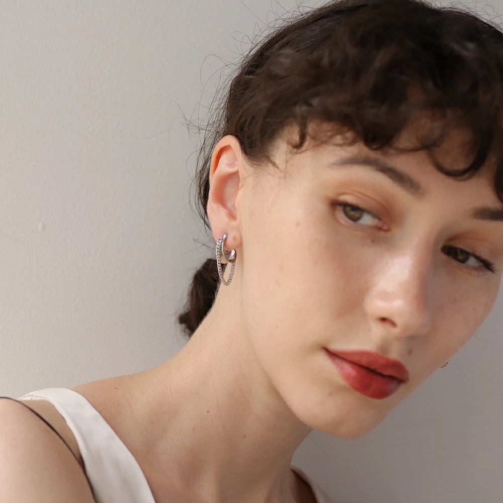 P452 simple chain ring earring