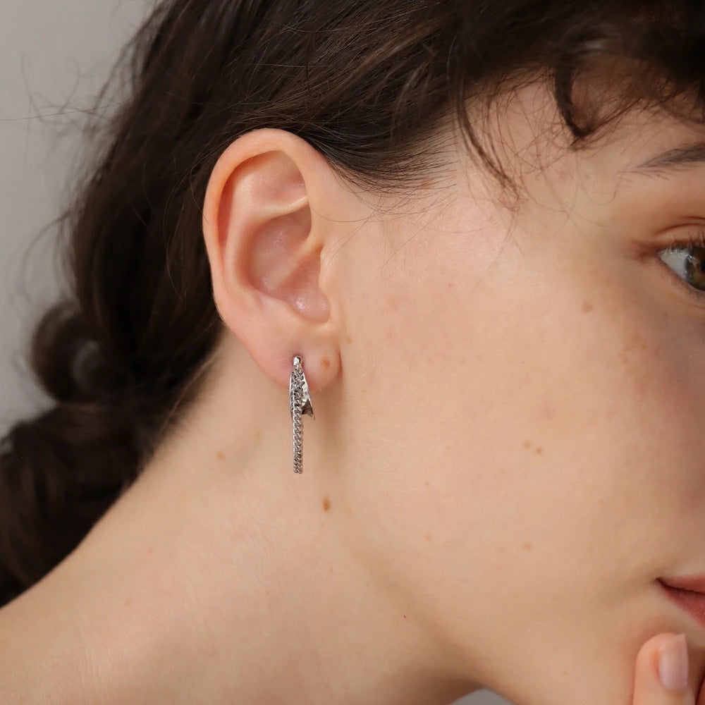 P452 simple chain ring earring