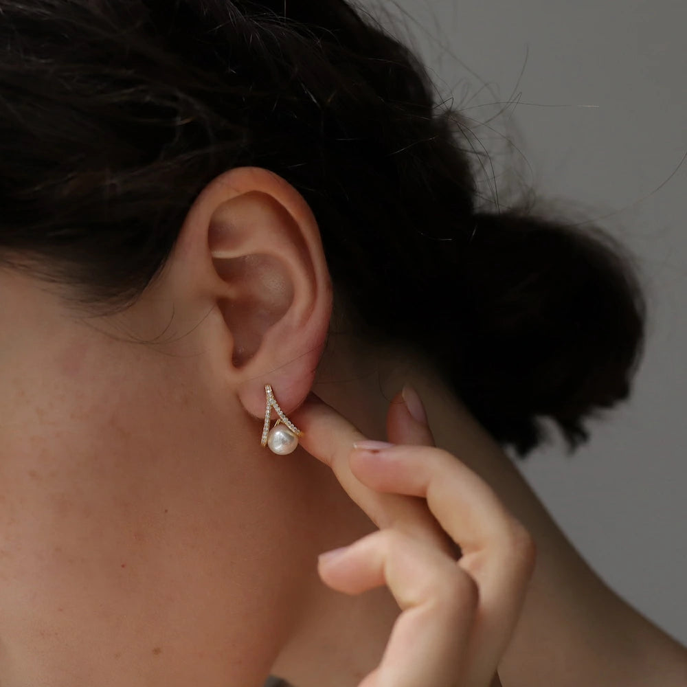 P453 zirconia×pearl drop pierce / earring