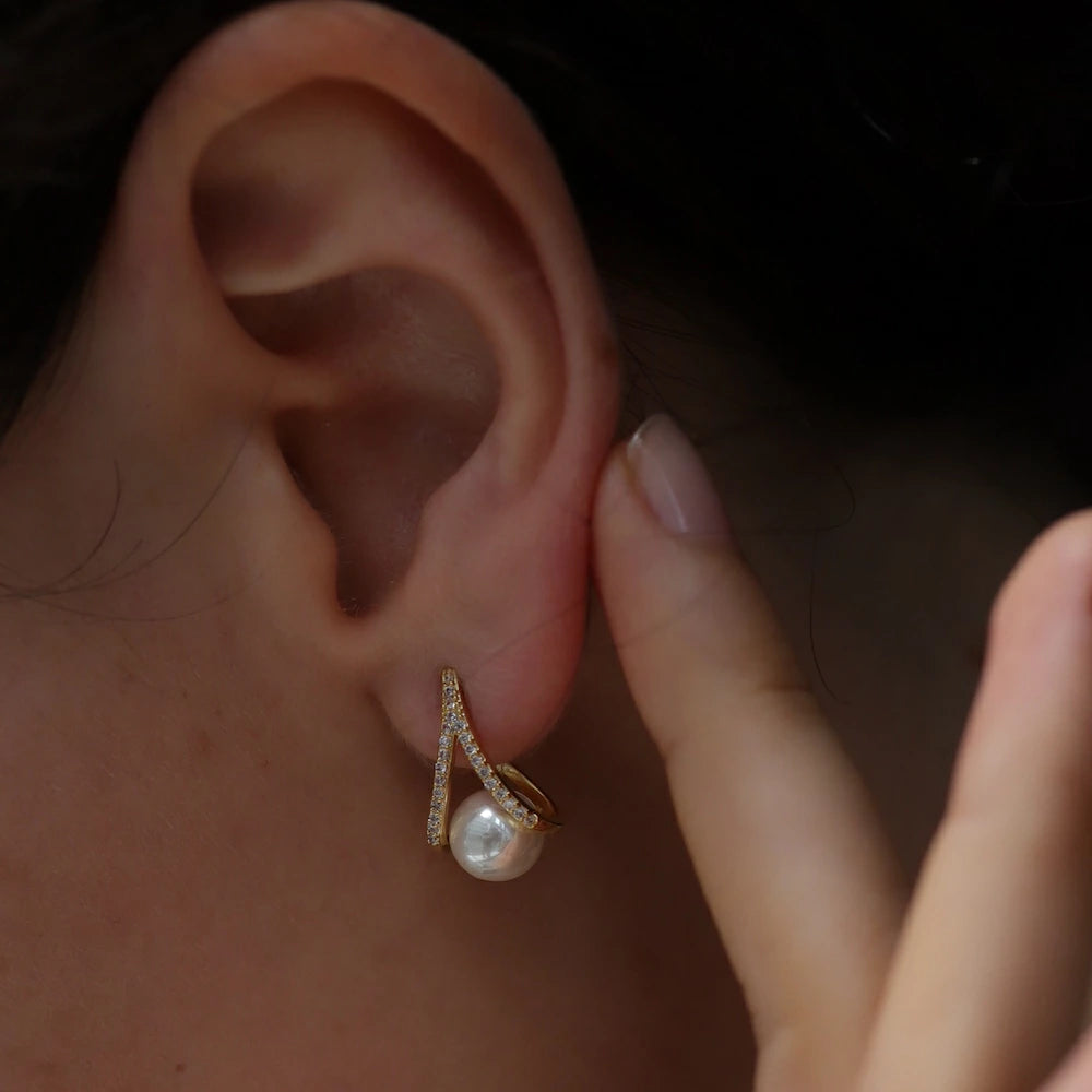P453 zirconia×pearl drop pierce / earring