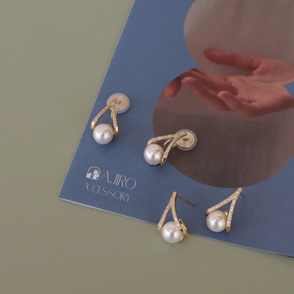 P453 zirconia×pearl drop pierce / earring