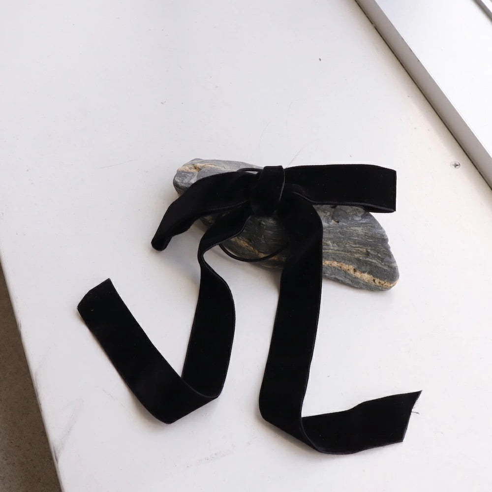 H014 oversized velor ribbon hair tie