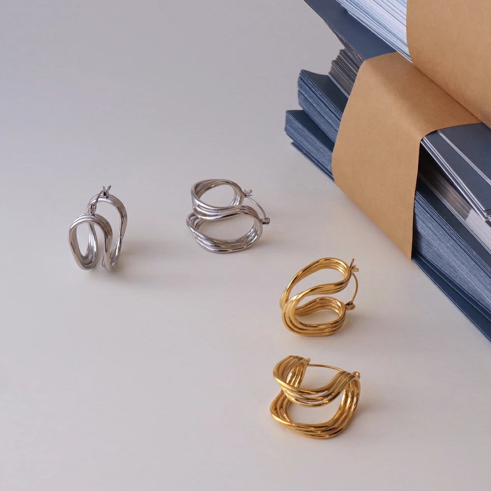 P212 stainless volume metal line hoop pierce