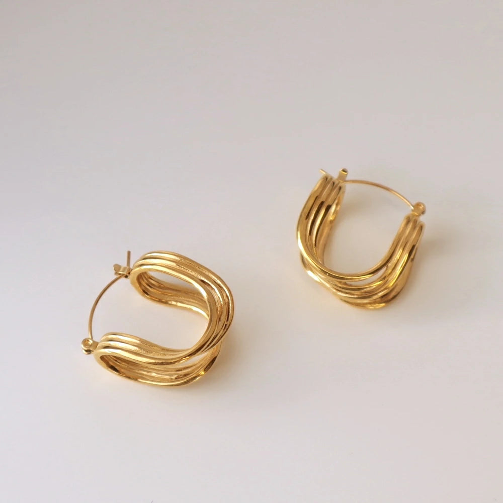 P212 stainless volume metal line hoop pierce