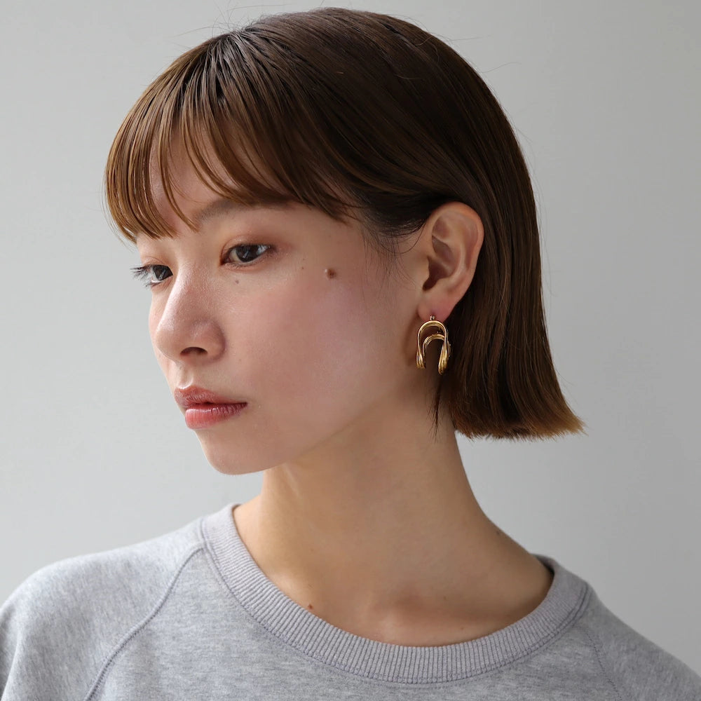P212 stainless volume metal line hoop pierce