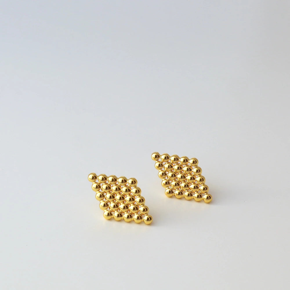 P024 stainless TSUBU-TUBU gold pierce