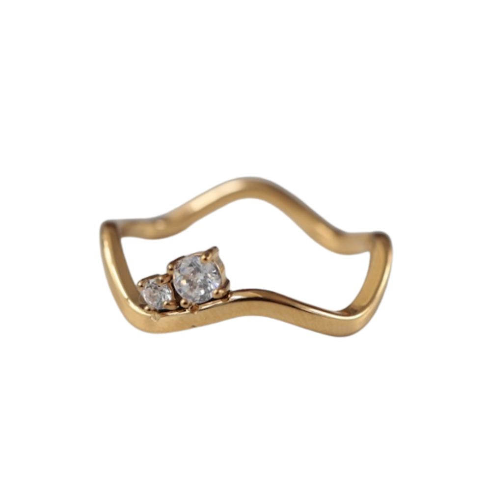 R011 Ring Gold Delicate Ladies Surgical Stainless Steel Hypoallergenic Daily Wear Minimal Stylish Elegant Popular Gift accessory