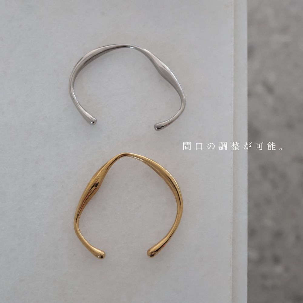 N221 stainless wave-design bangle