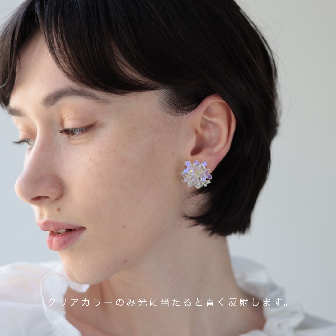 P271 handmade clear flower bead statement pierce