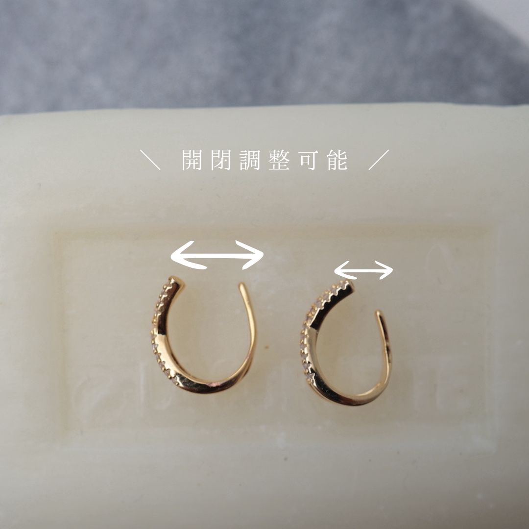 C032 zirconia cross ear cuff