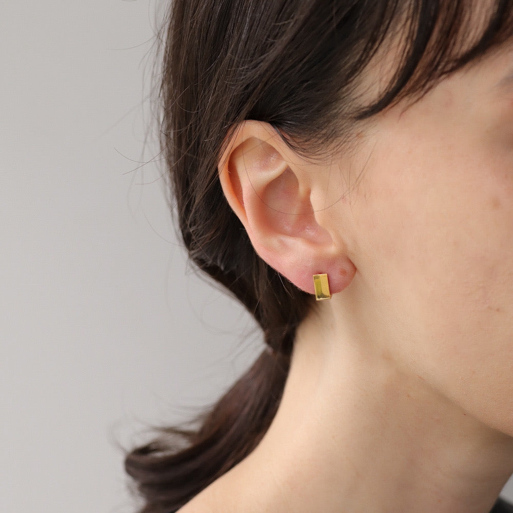 P034 stainless square hoop pierce