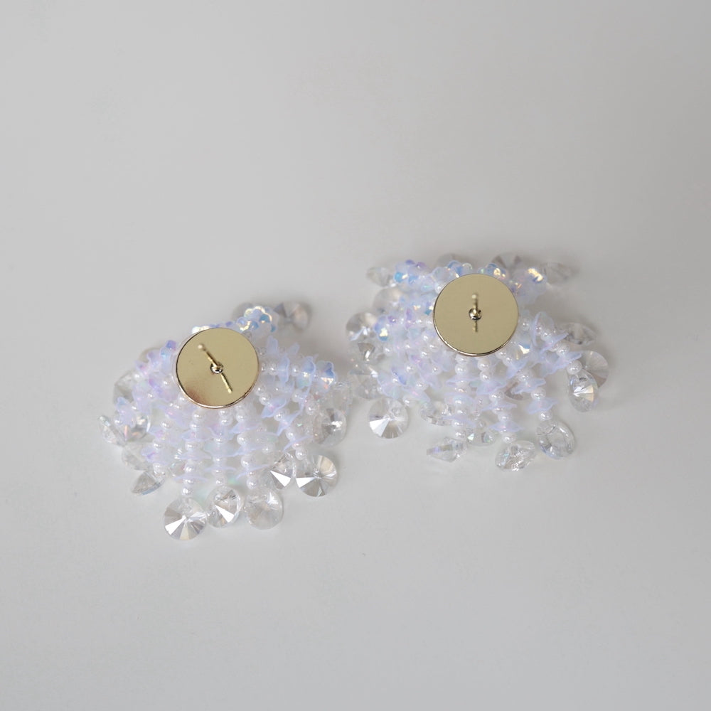 P099 handmade clear flower bead statement earrings