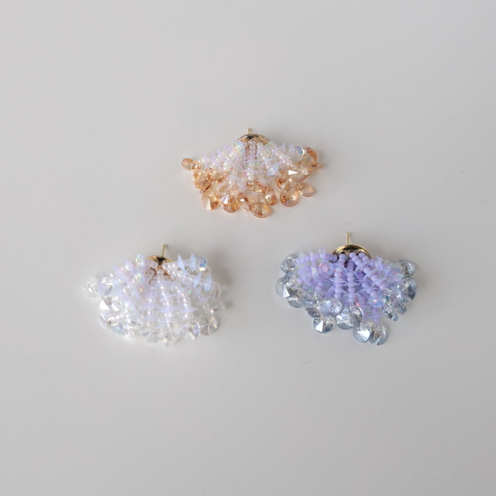 P099 handmade clear flower bead statement earrings