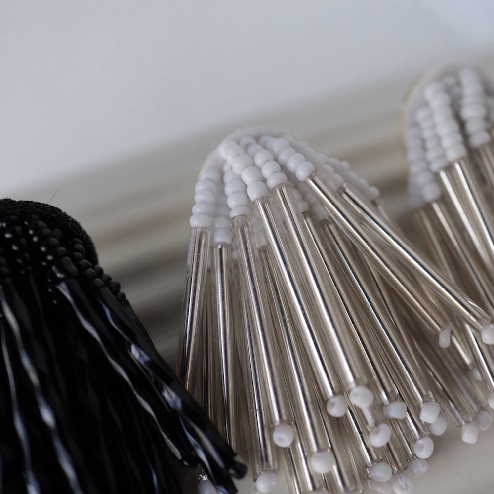P188 monochrome fringe pierce