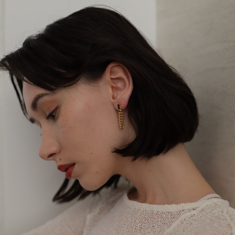 P159 stainless black zircon chain pierce