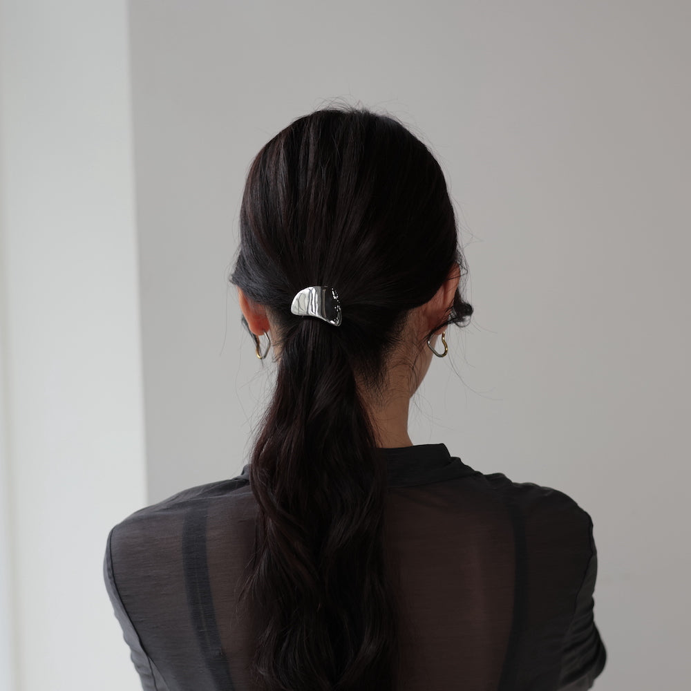 H006 stainless simple nuance pony hook