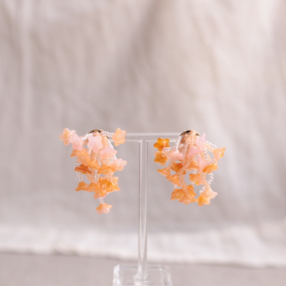 P130 orange flower pierce