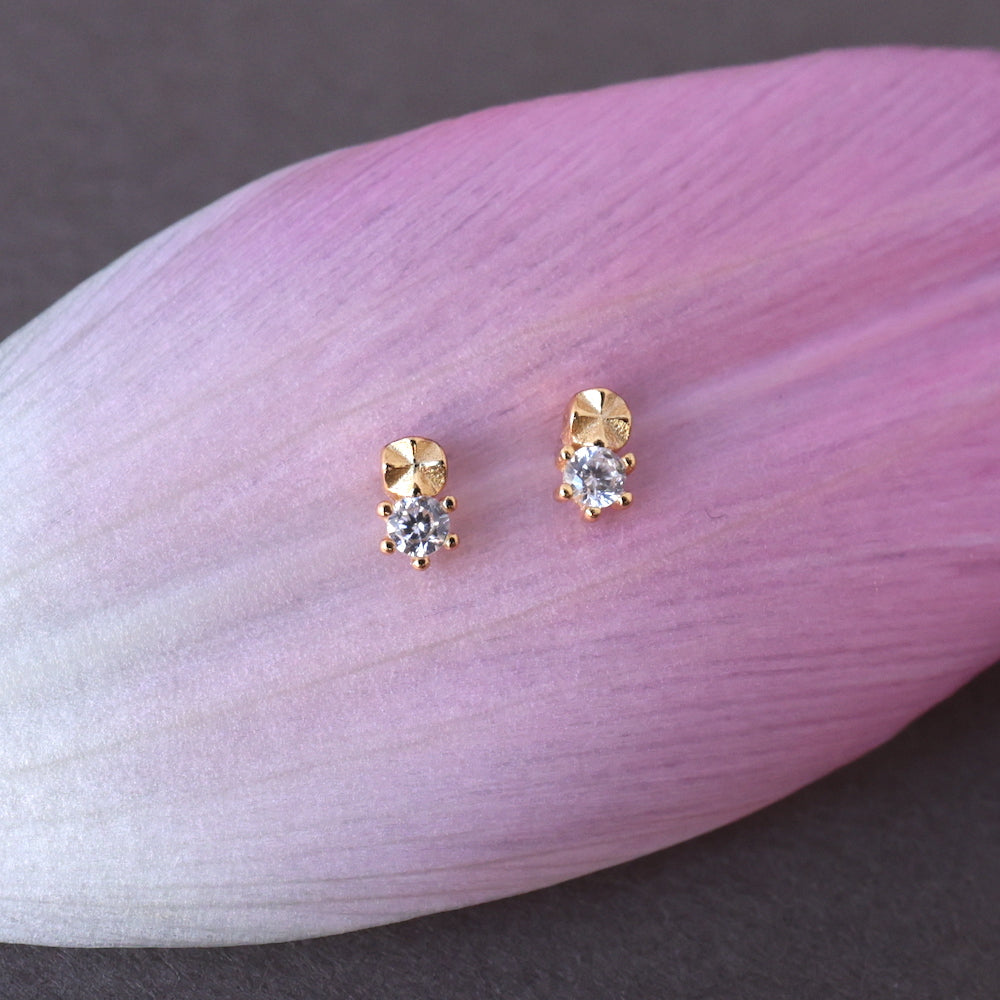 P462 silver925 Single Cubic Zirconia Stud pierce