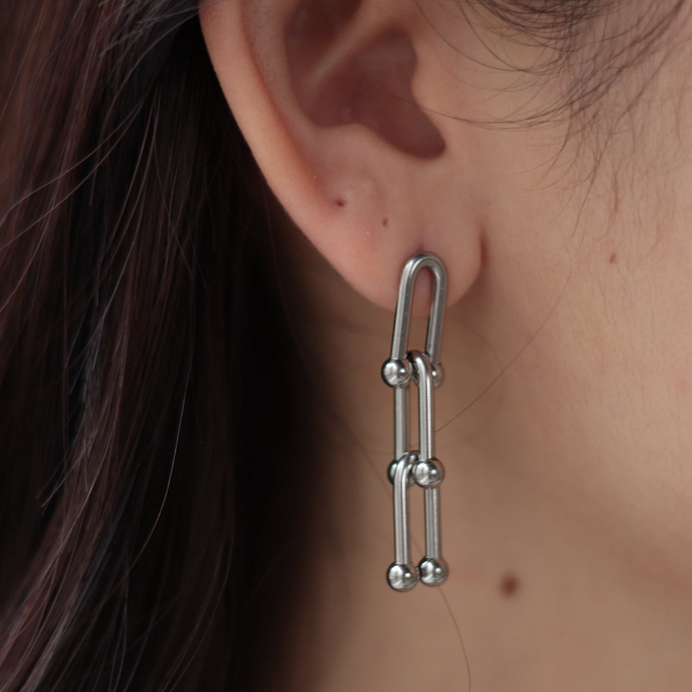 P383 stainless 2design chain pierce
