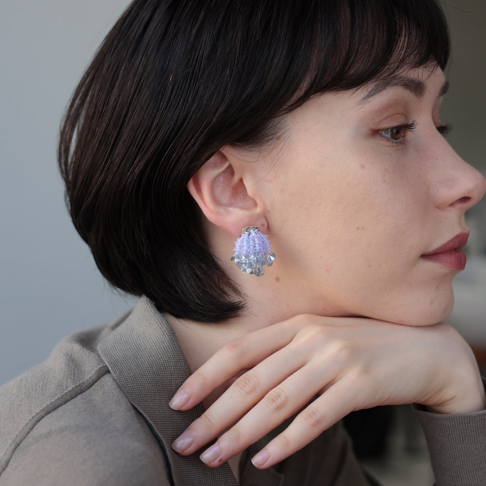 P099 handmade clear flower bead statement earrings