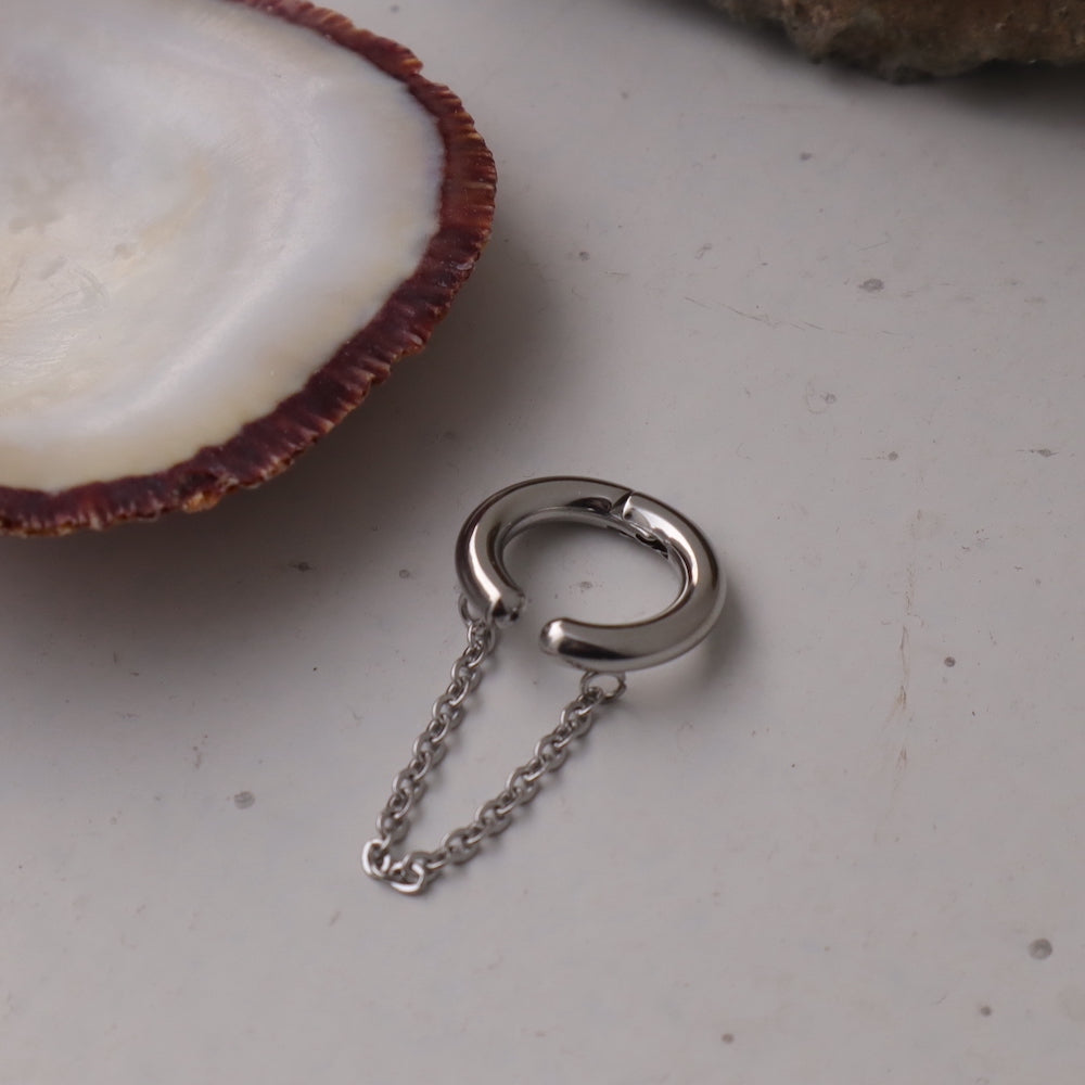 C008 stainless joint chain earcuff