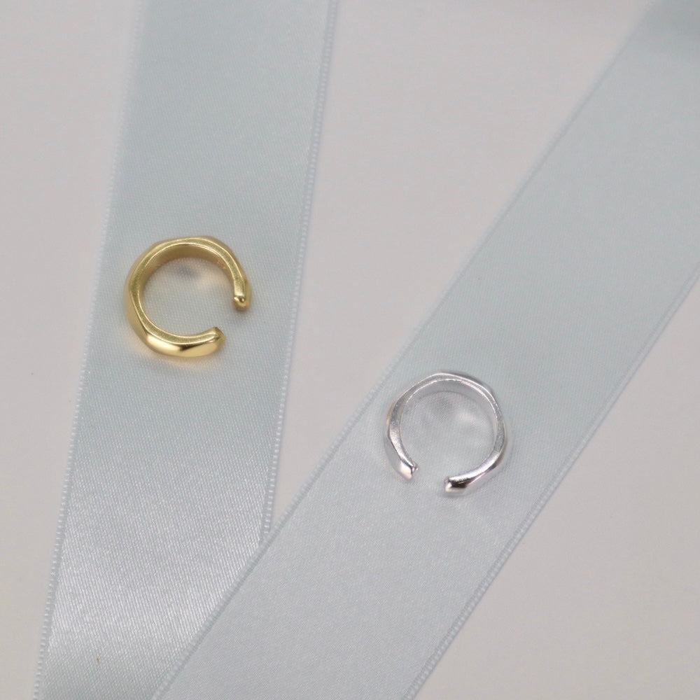C037 silver925 matte earcuff